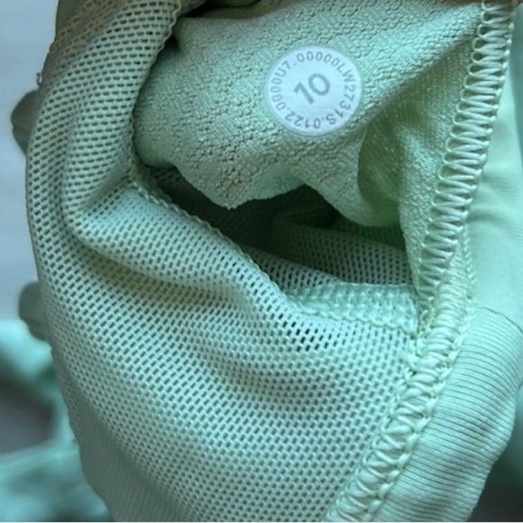 Lululemon athletica Free to Be Bra 10 - Picture 5 of 8